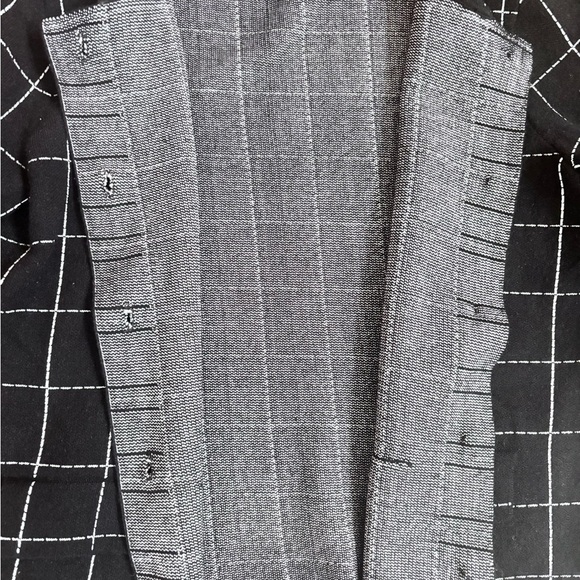 A Love Story Black Tailored Windowpane Blazer Modern Cropped Fit PM - Picture 9 of 14